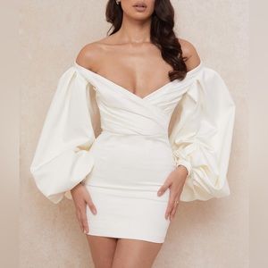 NWOT House Of CB Carlyn Ivory Satin Balloon Sleeve Mini Dress Size M